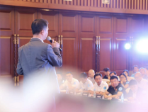 想变有钱,从来就不是一个靠努力就能实现的事情